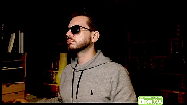 justshutupandwatch online show from 17, 12, 2025