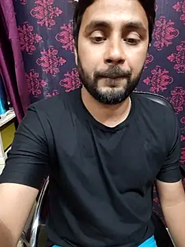 Cute Lucky online show from 22, 4, 2026