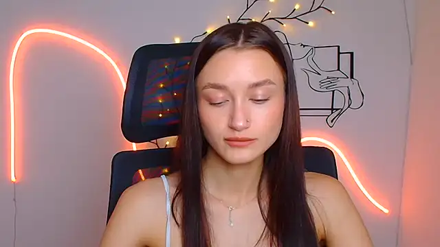 Stella XO online show from 27, 7, 2026