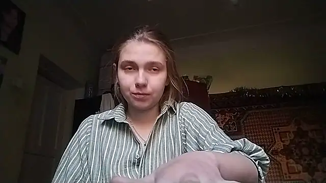 KikiBang online show from 19, 12, 2025