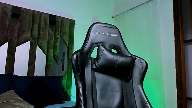 Snapshot of Ostin_Saints chatting on 8, 1, 2026 Ostin Saints online show from 8, 1, 2026