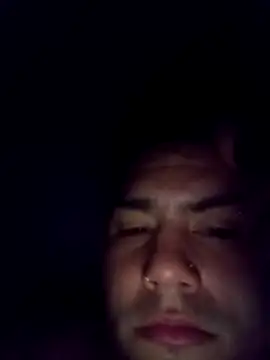 Snapshot of MLis27664@xh chatting on 21, 11, 2025 MLis27664xh online show from 21, 11, 2025