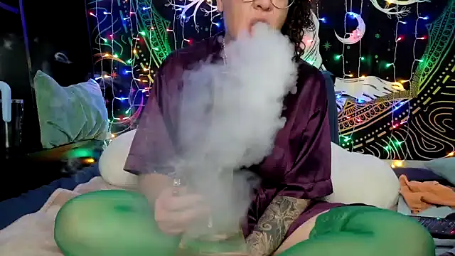 sareberr420 online show from 5, 7, 2026
