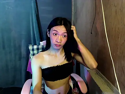 saucy elj online show from 26, 4, 2026