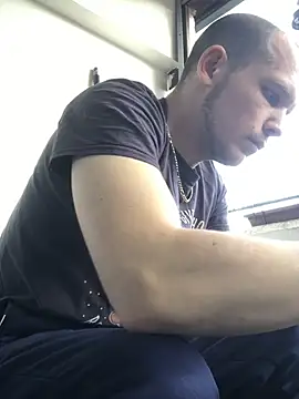 Spielzeugtwink online show from 27, 4, 2026