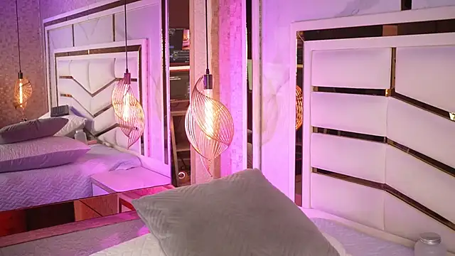 luciana agudelo online show from 26, 4, 2026