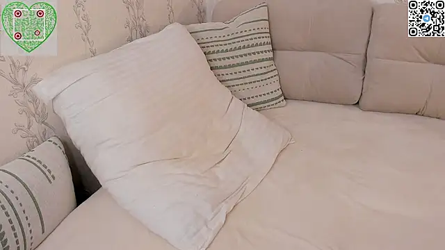 CherrylHolme online show from 28, 4, 2026