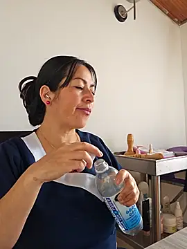 JustSamantha  online show from 5, 12, 2025