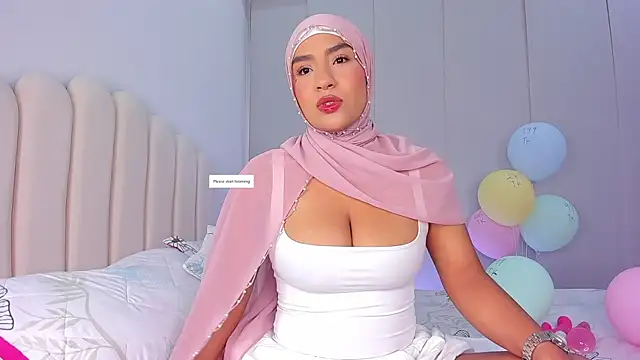 Amira-Zahra online show from 19, 4, 2026