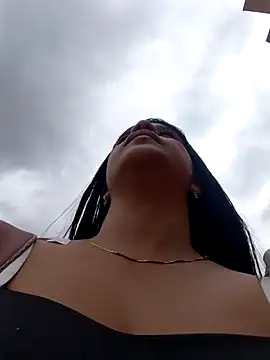 Layla-daring online show from 20, 6, 2026