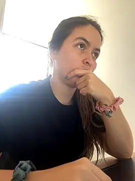 Little  Danni1 online show from 1, 12, 2025