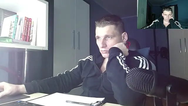 Poliglotjoe1 online show from 30, 11, 2025