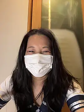 nana na425 online show from 18, 4, 2026