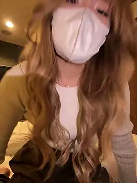 Snapshot of mirai_kawaii_ chatting on 4, 12, 2025 mirai kawaii online show from 4, 12, 2025