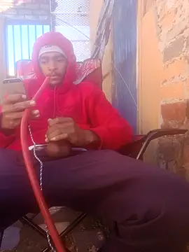 Eezxxx online show from 26, 4, 2026