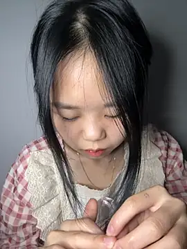 Kiee-lee online show from 3, 12, 2025