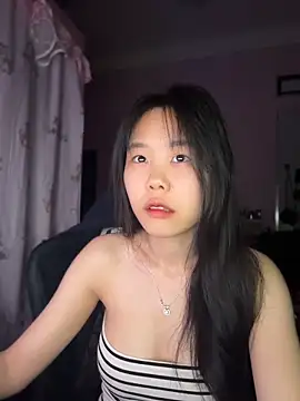Kiee-lee online show from 24, 4, 2026