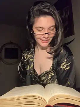 Snapshot of Kora_Kat chatting on 25, 11, 2025 Kora Kat online show from 25, 11, 2025