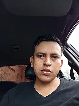 Snapshot of art-e9-2 chatting on 21, 11, 2025 art-e9-2 online show from 21, 11, 2025