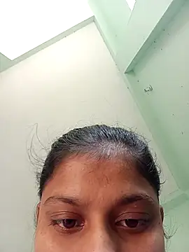 Snapshot of RiyaHotty21 chatting on 21, 11, 2025 RiyaHotty21 online show from 21, 11, 2025