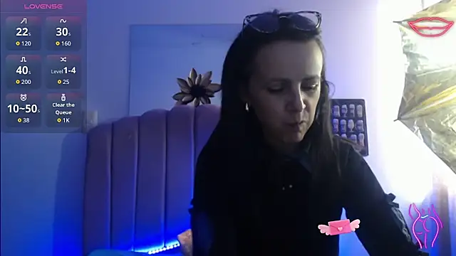 Juliana  lx online show from 17, 12, 2025