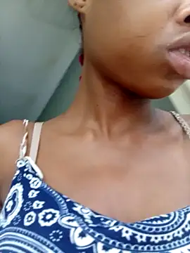 Sweethoneypot25 online show from 20, 2, 2026