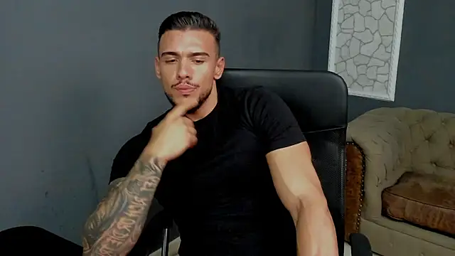 ElijahThorne online show from 19, 7, 2026