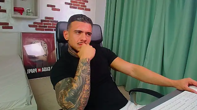 ElijahThorne online show from 27, 7, 2026