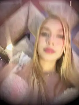 valeryfox   online show from 20, 4, 2026