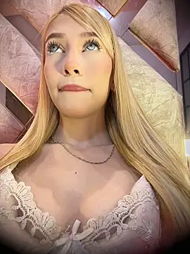 valeryfox   online show from 26, 4, 2026