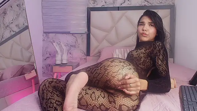 lili jhonson online show from 4, 2, 2026