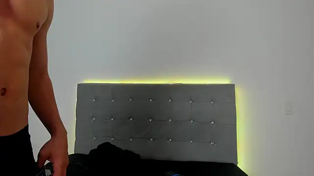 Snapshot of eren_jeager chatting on 30, 11, 2025 eren jeager online show from 30, 11, 2025