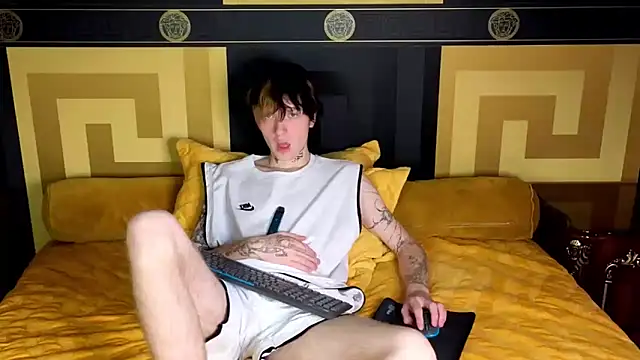 TRAVIS CLAS online show from 23, 11, 2025