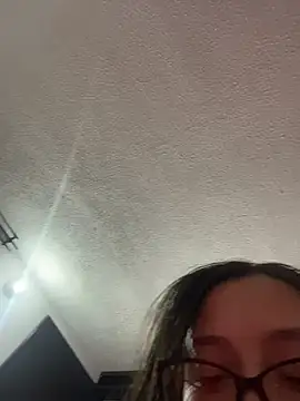 Snapshot of LyaRose chatting on 17, 12, 2025 LyaRose online show from 17, 12, 2025