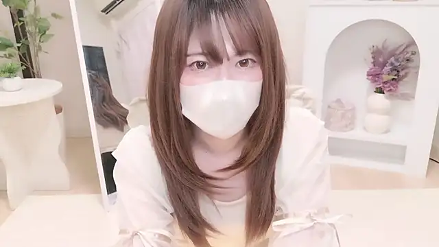 Snapshot of JUNjun__ chatting on 25, 5, 2026 JUNjun online show from 25, 5, 2026