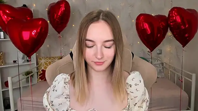 Shy Polly online show from 7, 2, 2026