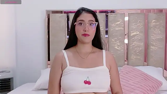 Isa londonn21 online show from 4, 12, 2025