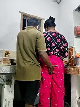 Desicouple1706 online show from 7, 1, 2026