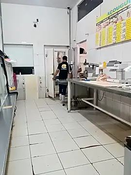 RobertoLuiz84 online show from 22, 4, 2026