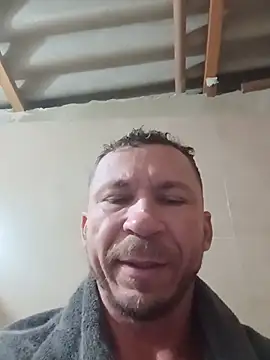 Snapshot of RobertoLuiz84 chatting on 11, 7, 2026 RobertoLuiz84 online show from 11, 7, 2026