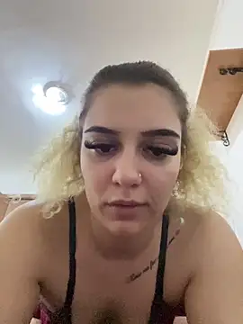 CrazyJessika online show from 23, 4, 2026