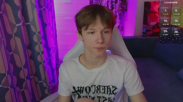 cuMte boy online show from 8, 6, 2026