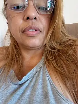 Halanamorena online show from 27, 6, 2026
