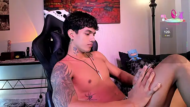 Snapshot of aress_damon chatting on 8, 2, 2026 aress damon online show from 8, 2, 2026