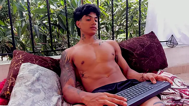 aress damon online show from 25, 4, 2026