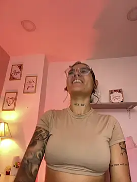 LauraRaider online show from 19, 4, 2026