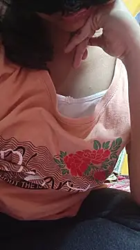 SameeraReddy19 online show from 16, 2, 2026