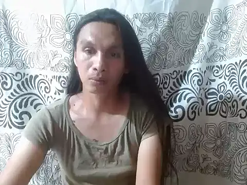 Snapshot of lovelycarla32 chatting on 7, 8, 2026 lovelycarla32 online show from 7, 8, 2026