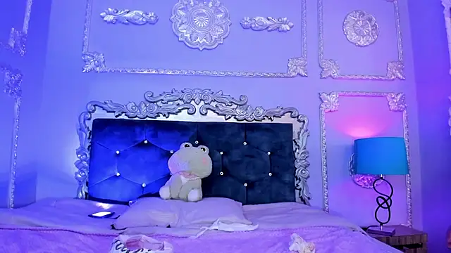 DhaliaRosse online show from 21, 2, 2026