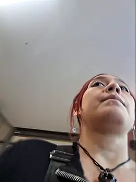 Eveeelyn25 online show from 25, 11, 2025